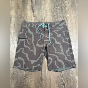 PATAGONIA Stretch Hydroflow Mens Boardshorts